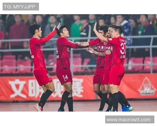 上港迎战马德里竞技期待精彩对决全力争胜展现中国足球风采